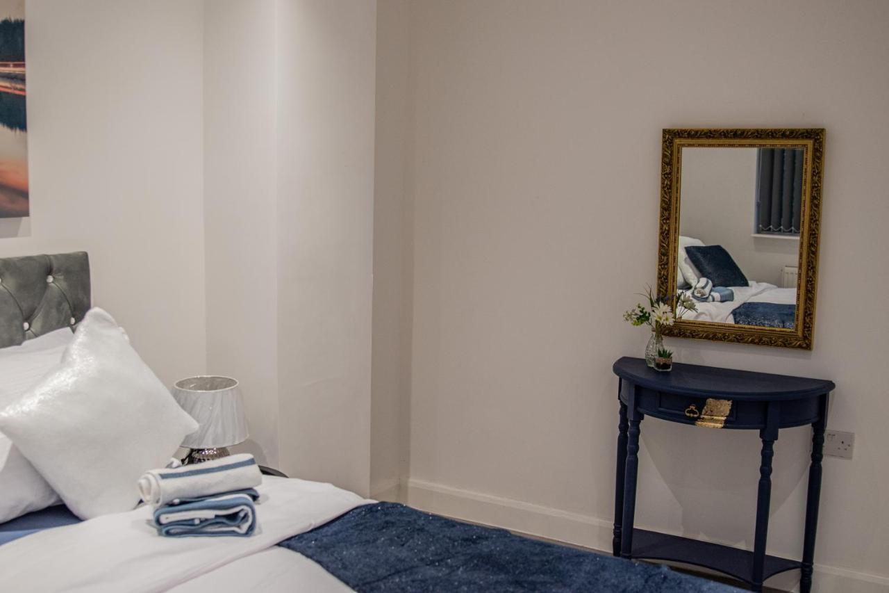 Bv Comfy Spacious 3 Bedroom House At Tatton Street Manchester Exterior foto